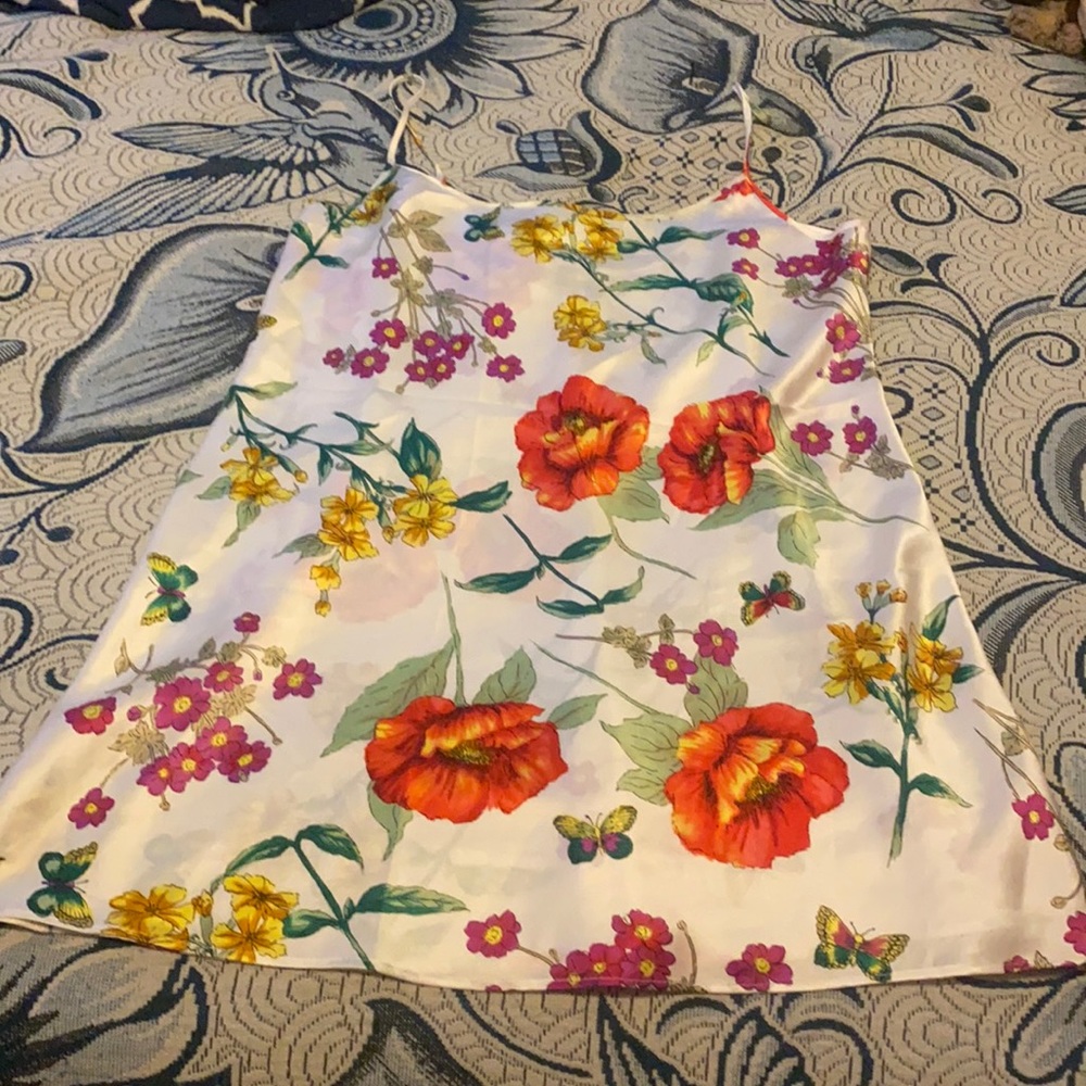 CUTE FLOWER SUN DRESS